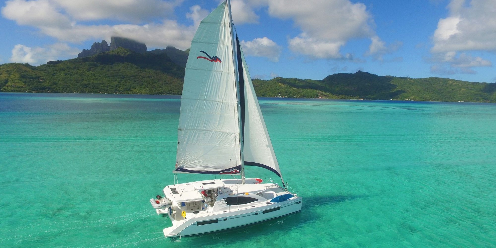 TM_Tahiti_Sailboat